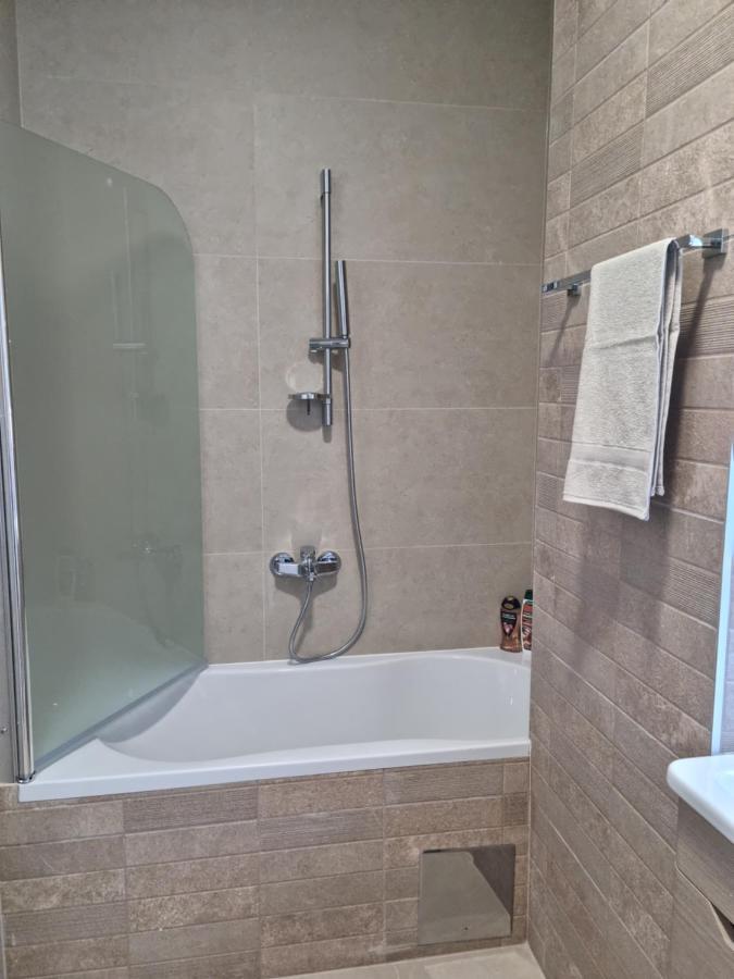 Apartman Anamarija Apartment Баня Лука Екстериор снимка